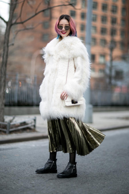 jak nosić midi zimą?