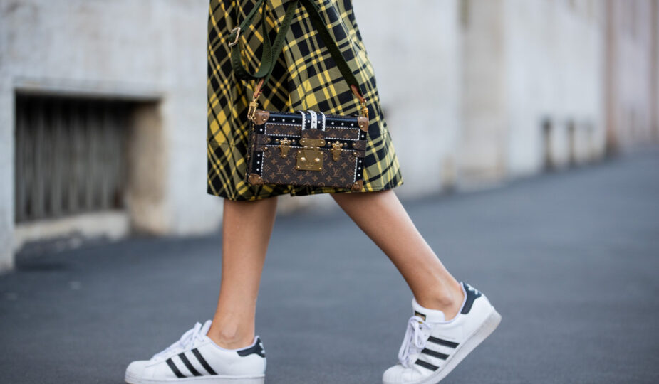 stylizacje z butami adidas superstar