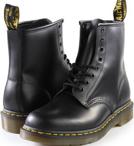 Czarne buty zimowe Dr. Martens
